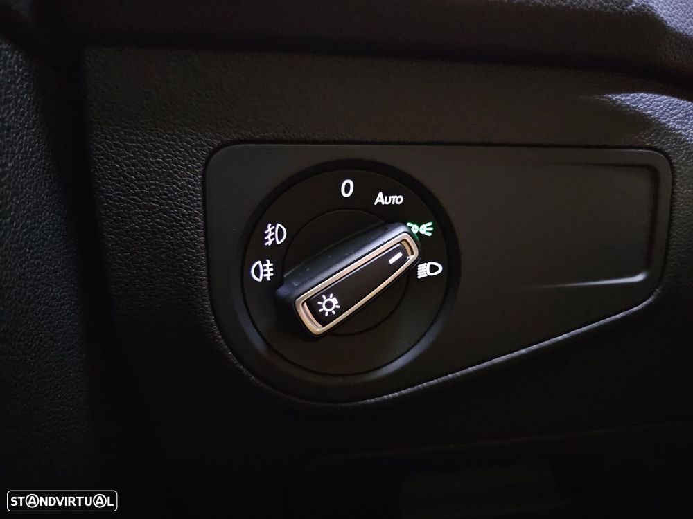 VW Tiguan 2.0 TDI Highline - 28