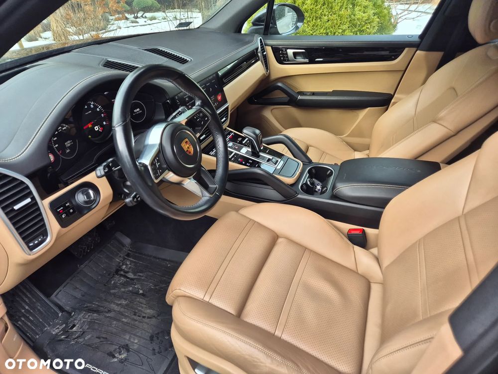 Porsche Cayenne Platinum Edition - 5