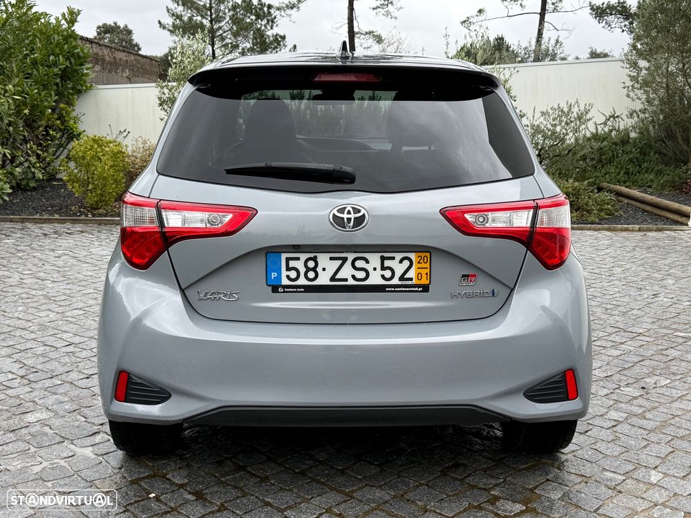 Toyota Yaris 1.5 HSD GR Sport - 9