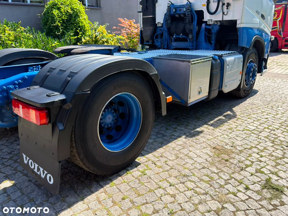 Volvo FH GLOBETROTTER - 12