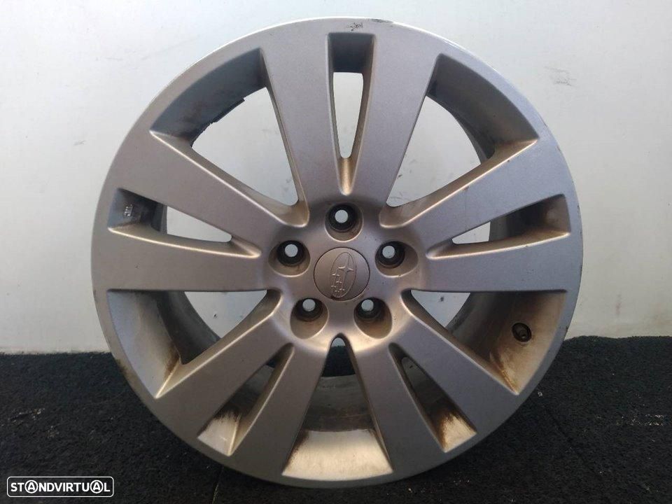 PNEU SUBARU TRIBECA B9 - 1