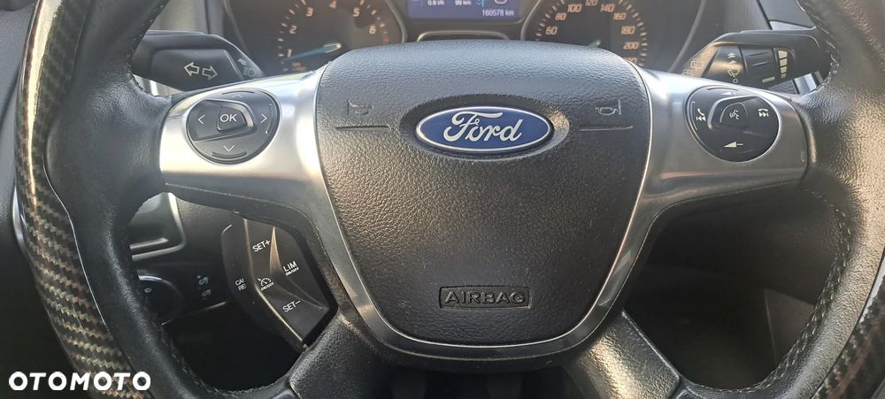 Ford Focus 1.6 EcoBoost Titanium - 11