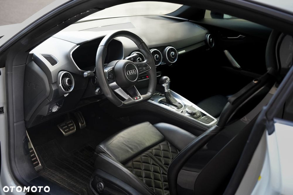 Audi TT Coupé 45 TFSI quattro S tronic - 5