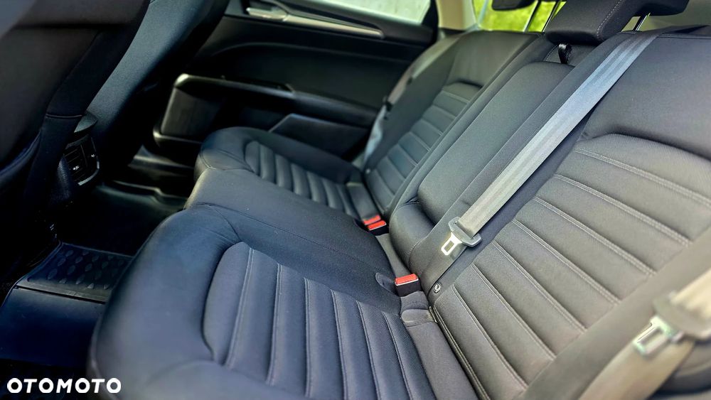 Ford Mondeo 2.0 TDCi Allrad Business Edition - 28