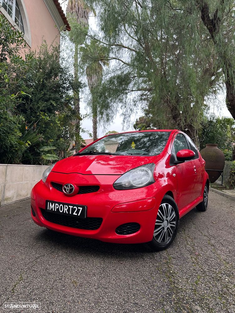 Toyota Aygo Black - 1