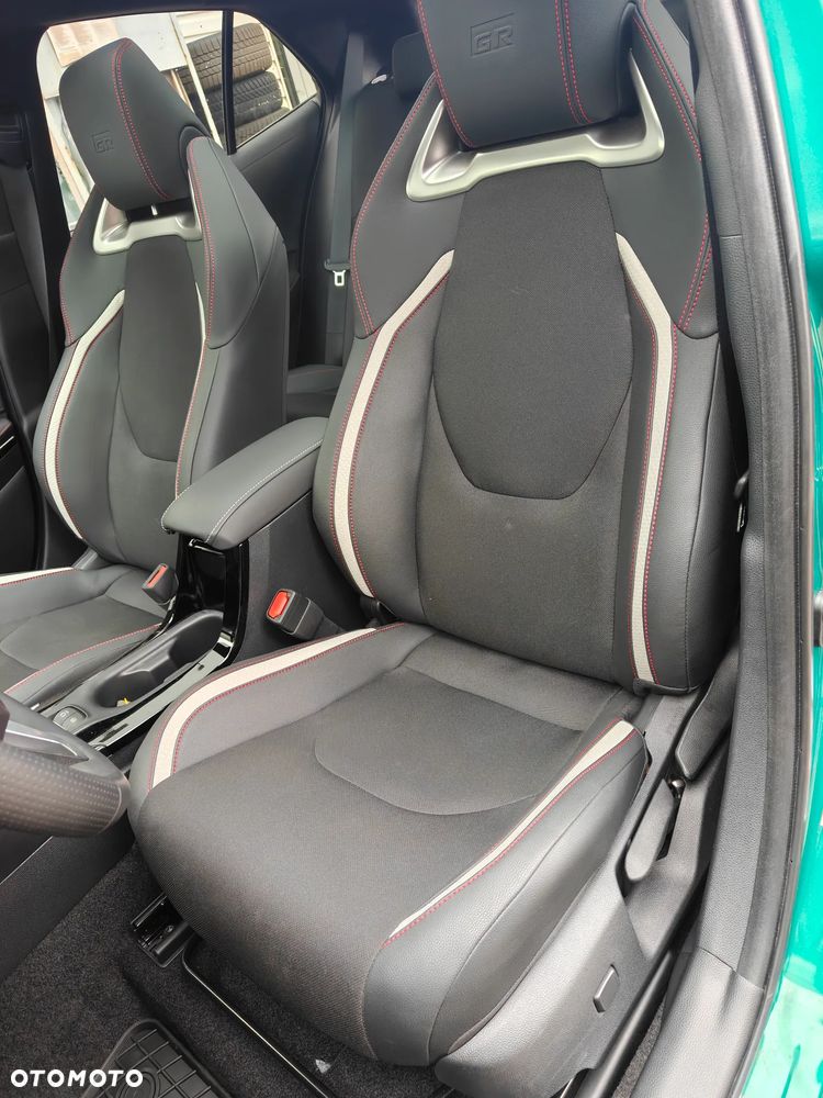 Toyota Corolla 2.0 GR Sport - 24