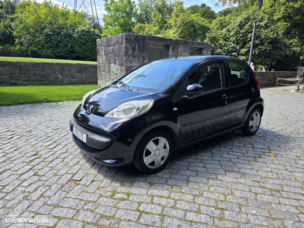 Peugeot 107 1.0 Active - 2
