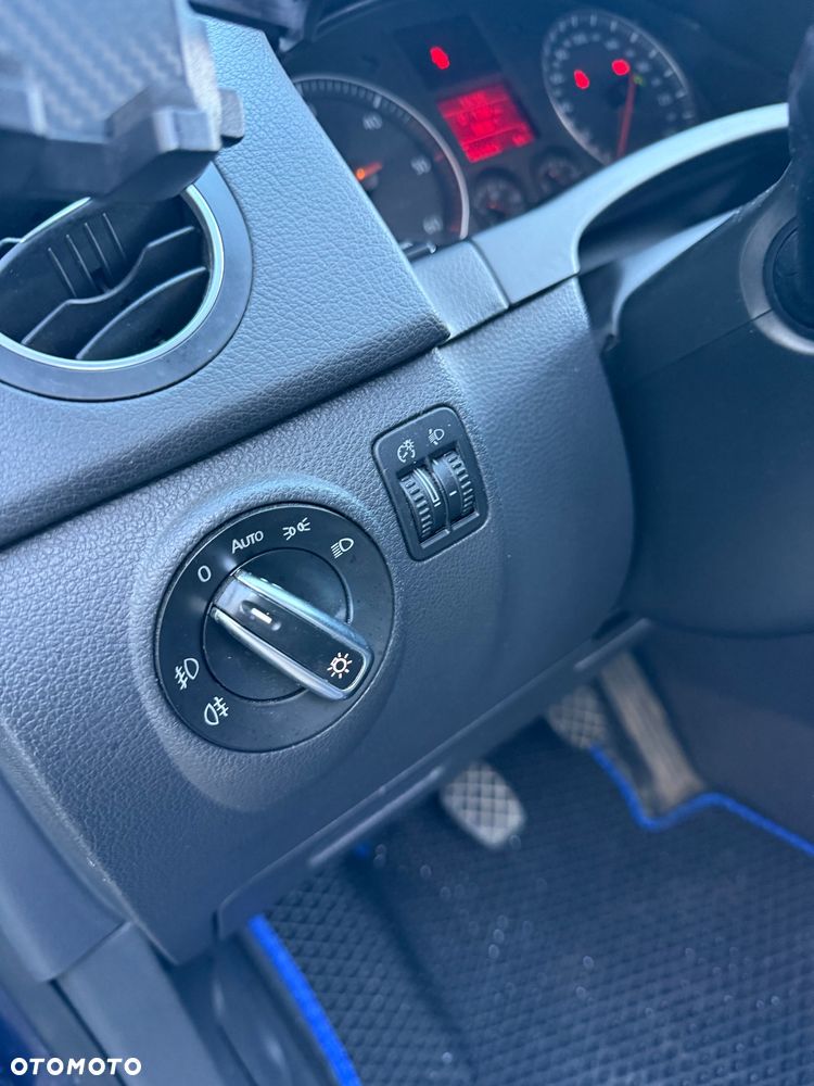 Volkswagen Golf Plus - 23