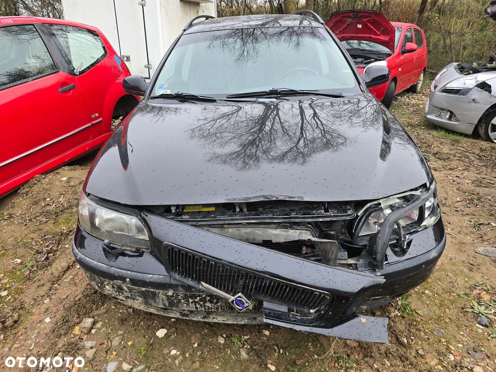 094 / VOLVO V70 II / NA CZĘŚCI - 1