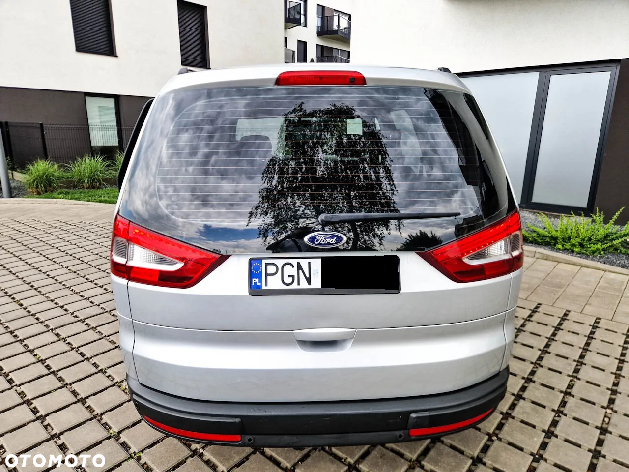 Ford Galaxy 2.0 TDCi Titanium - 12