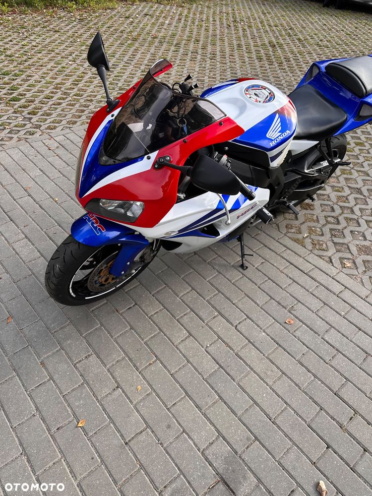 Honda CBR - 2