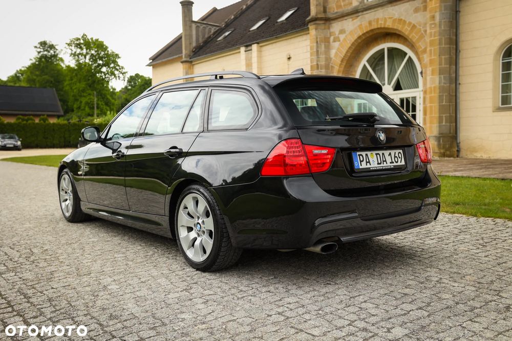 BMW Seria 3 318i Edition Sport - 13