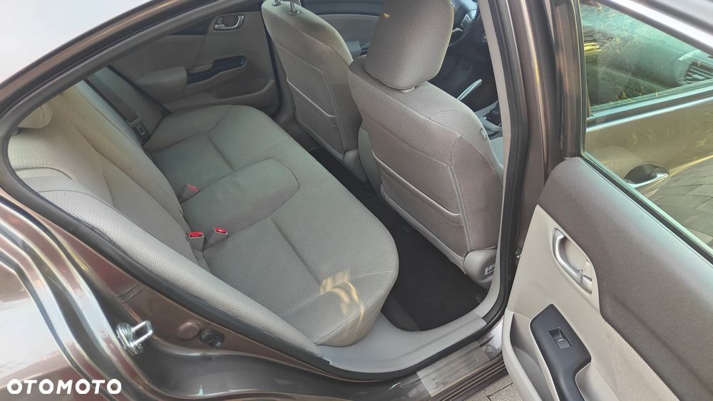 Honda Civic 1.8 Comfort - 10