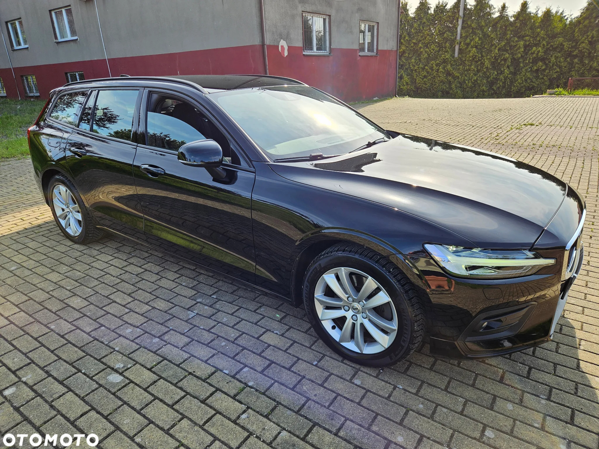 Volvo V60 D4 Momentum Pro - 5