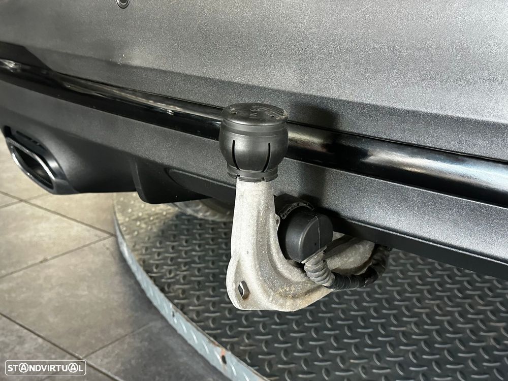 Mercedes-Benz GLA 250 e 8G-DCT AMG Line - 10