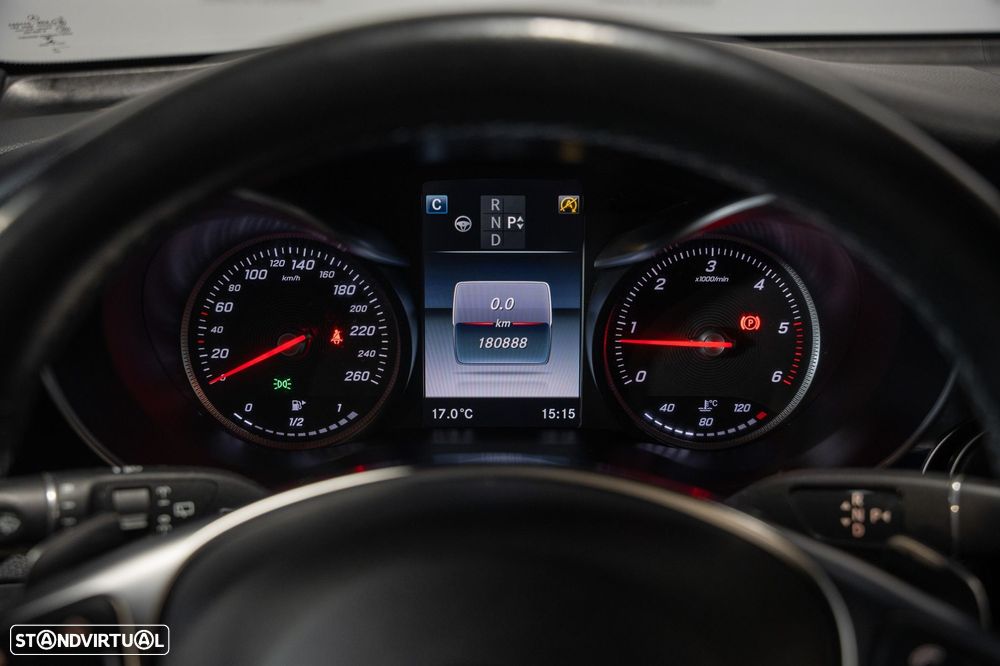 Mercedes-Benz GLC 220 d 4Matic 9G-TRONIC Exclusive - 26