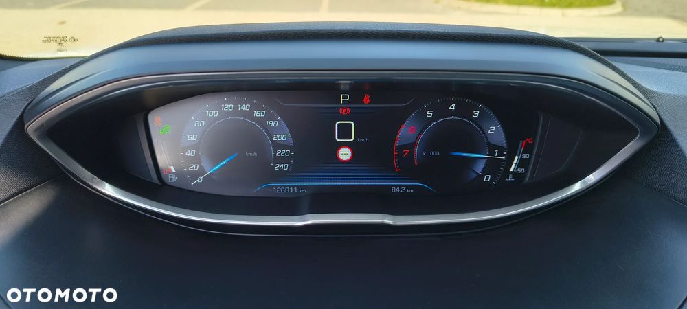 Peugeot 3008 - 11
