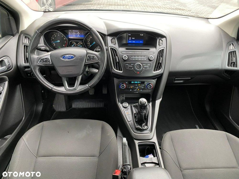 Ford Focus 1.0 EcoBoost Hybrid ACTIVE - 10