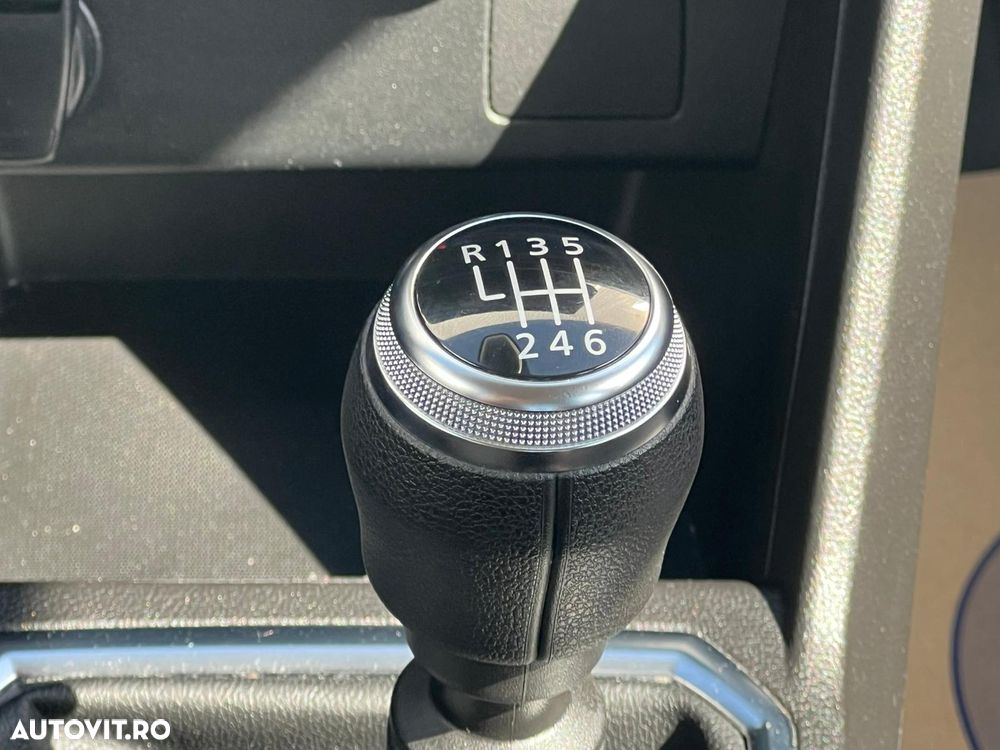 Dacia Sandero Stepway TCe 90 MT6 Comfort - 16