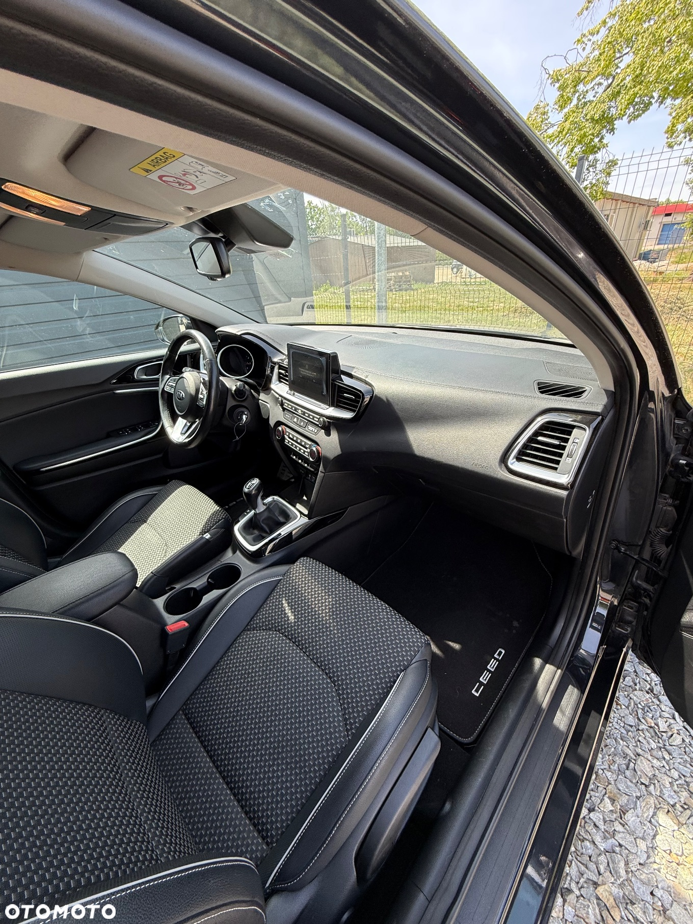Kia Ceed 1.4 CVVT Attract - 20