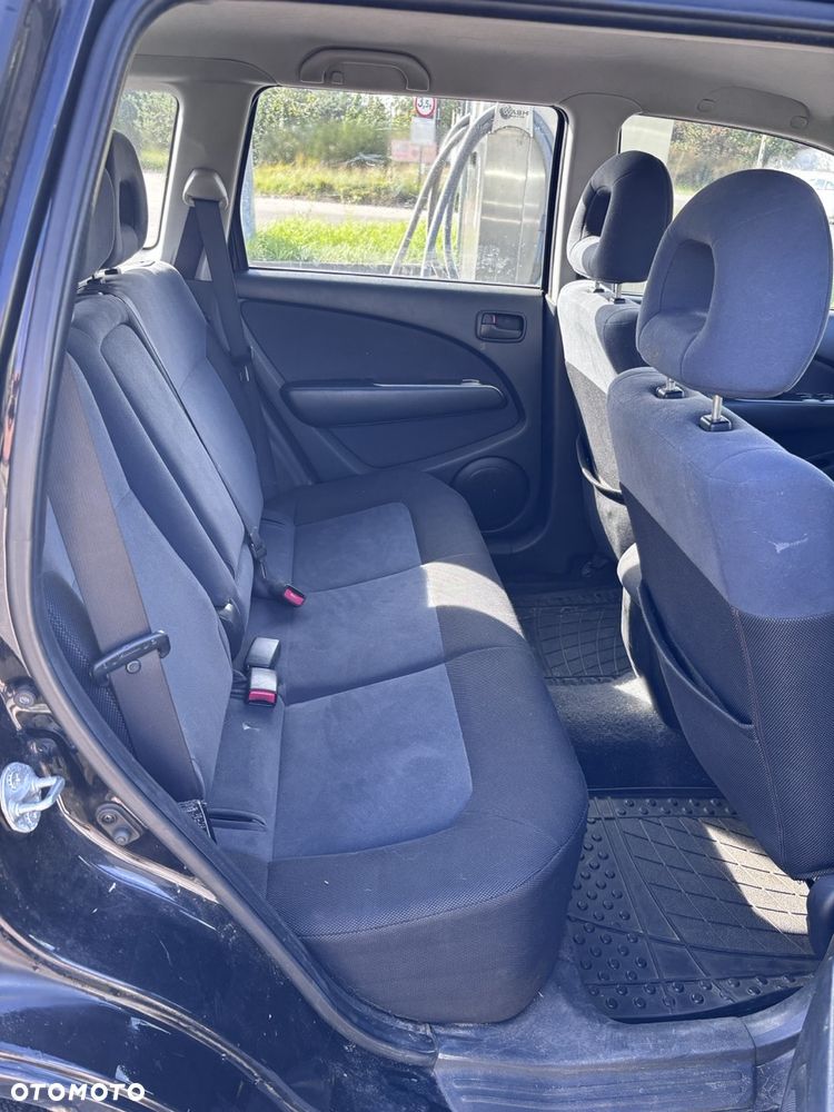 Mitsubishi Outlander - 7