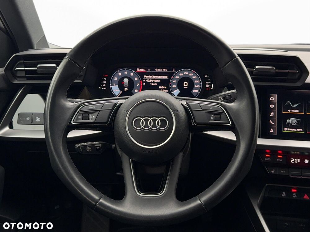 Audi A3 Sportback - 13
