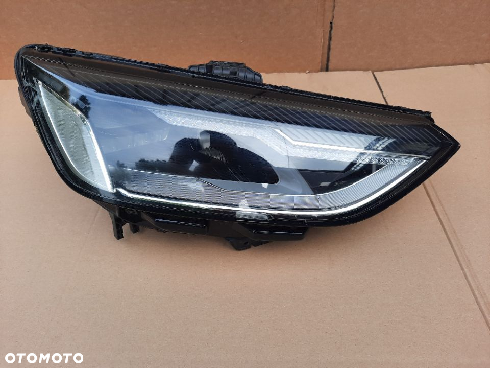 Full Led przedni prawy Audi A4 B9 lift lampa 8W0941012 - 2