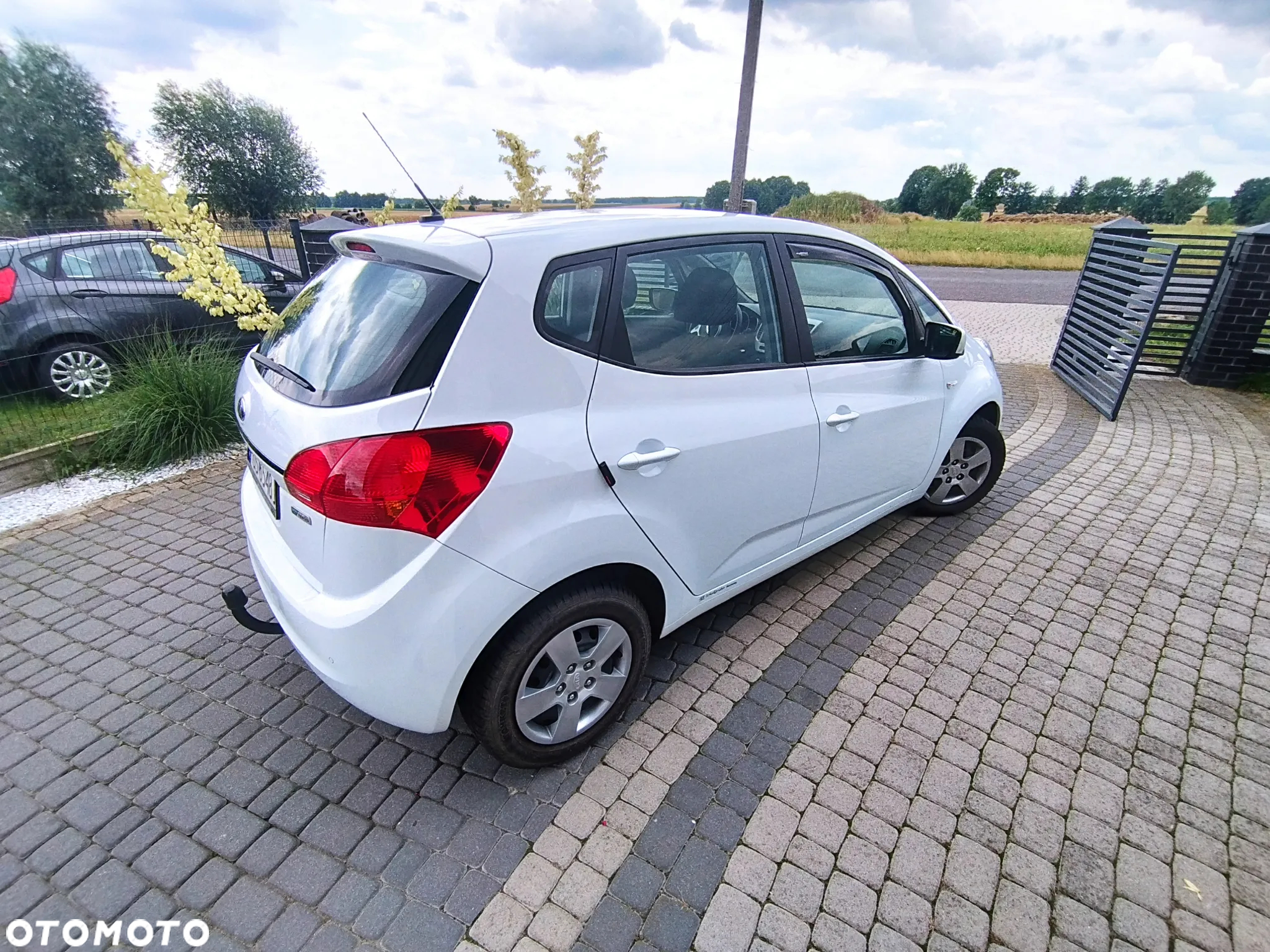 Kia Venga - 4