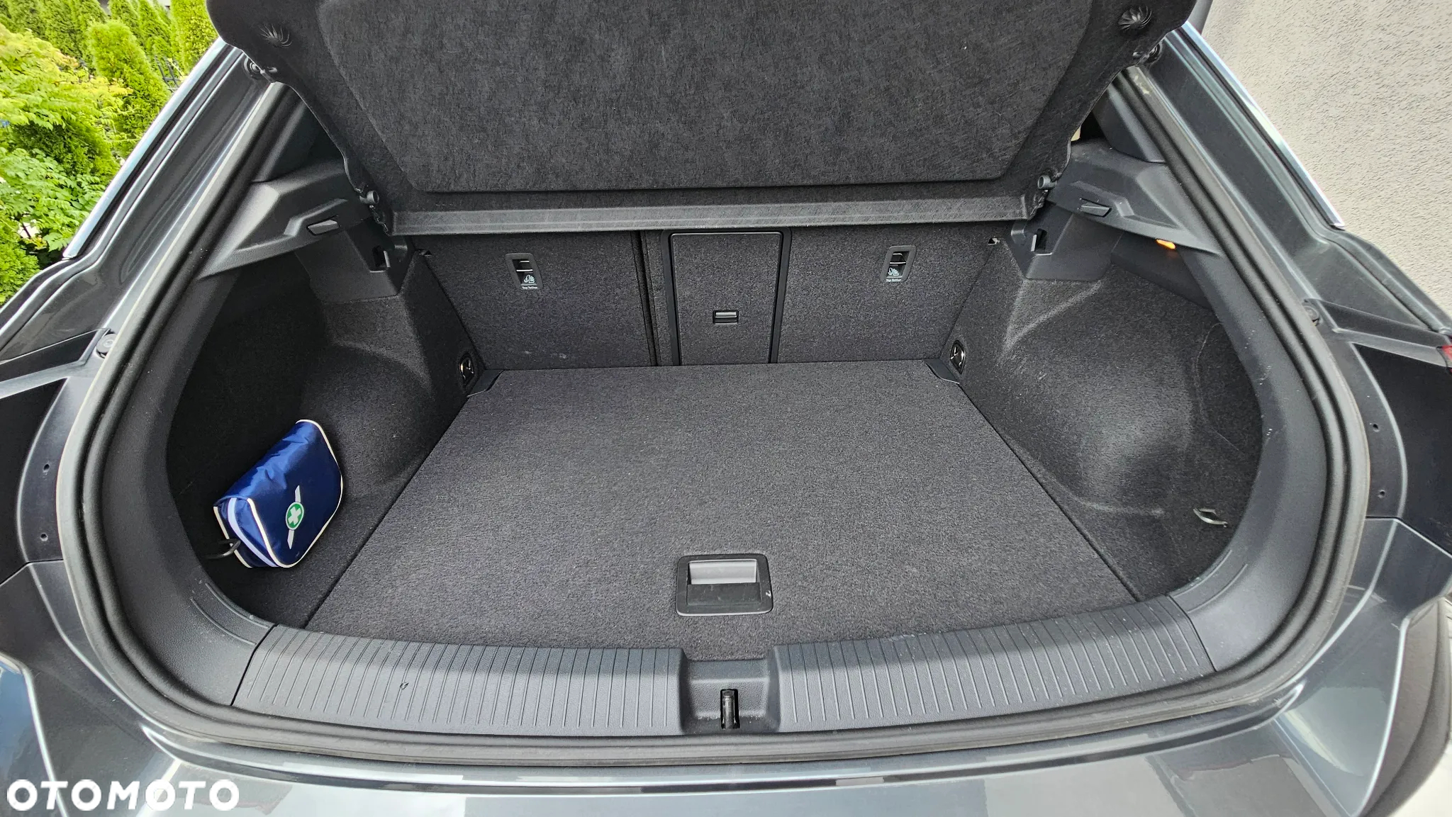 Volkswagen T-Roc 1.5 TSI R-Line DSG - 22