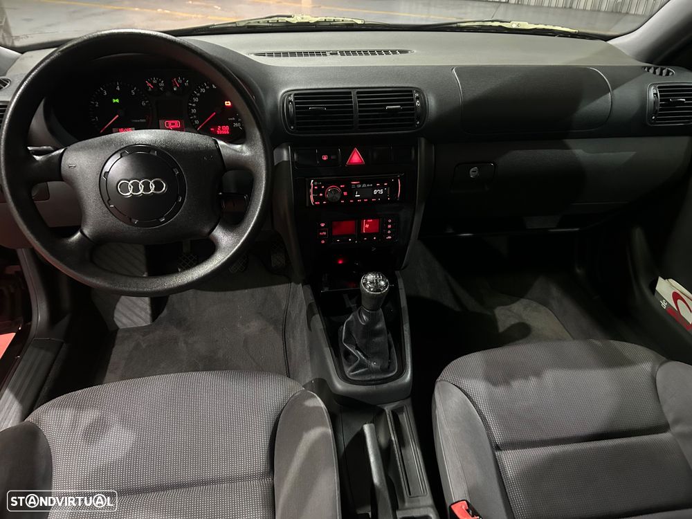 Audi A3 1.6 EC - 7
