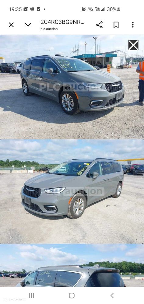 Chrysler Pacifica - 17