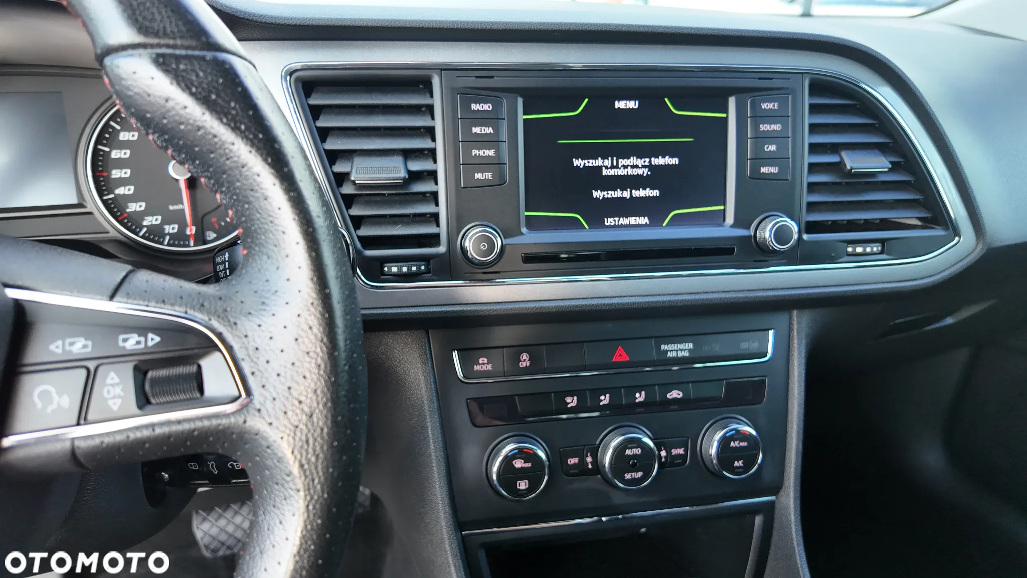 Seat Leon ST 2.0 TDI DPF DSG FR - 27