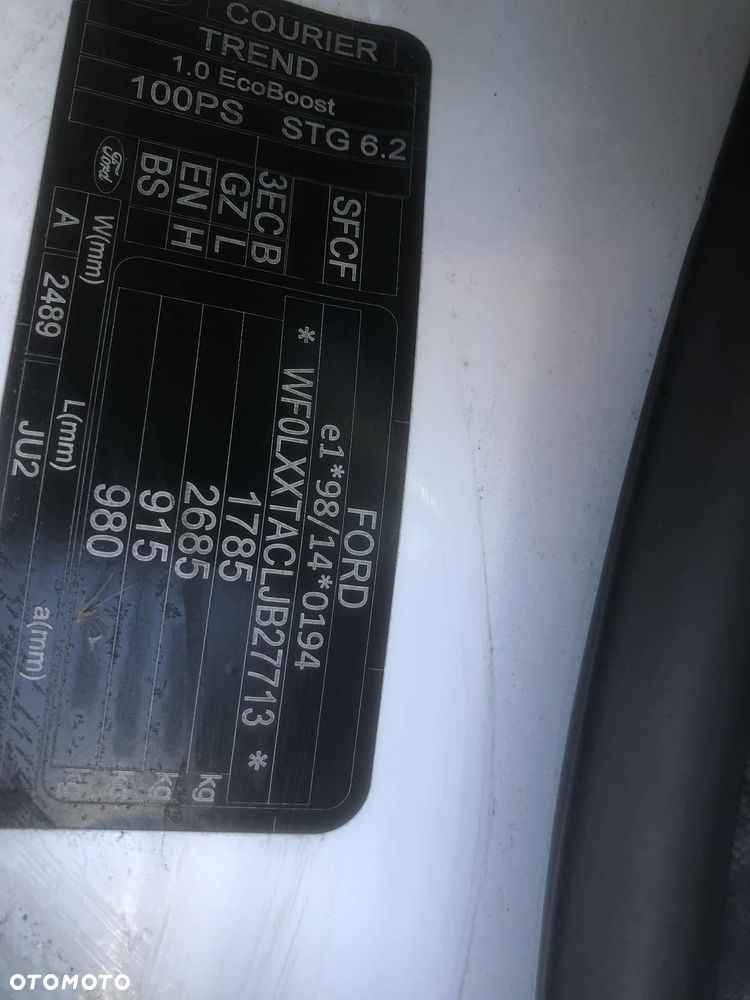 DRZWI TYLNE PRAWE Ford Tourneo Courier 2018 - 4