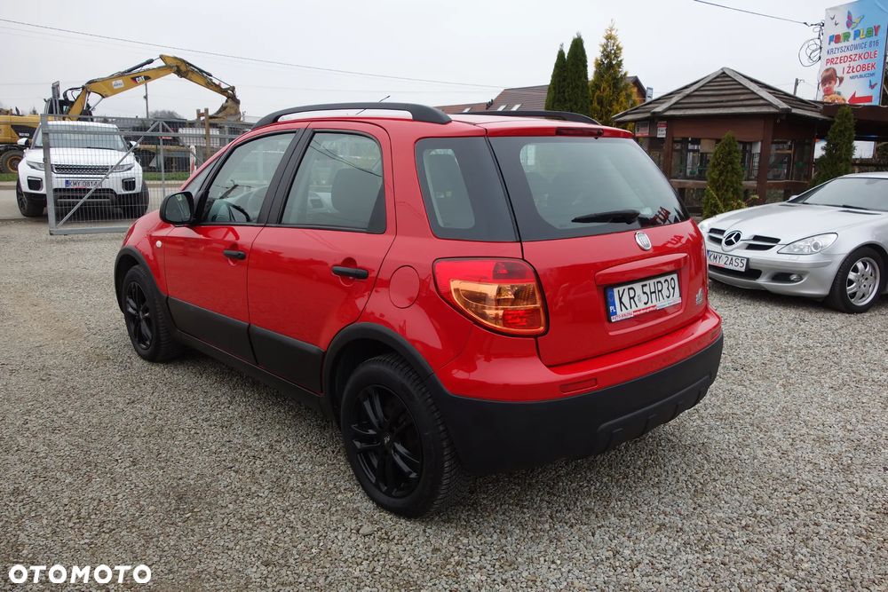 Fiat Sedici 1.6 16V 4x2 Emotion - 9