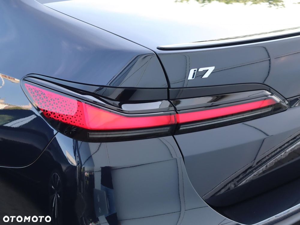 BMW i7 - 26