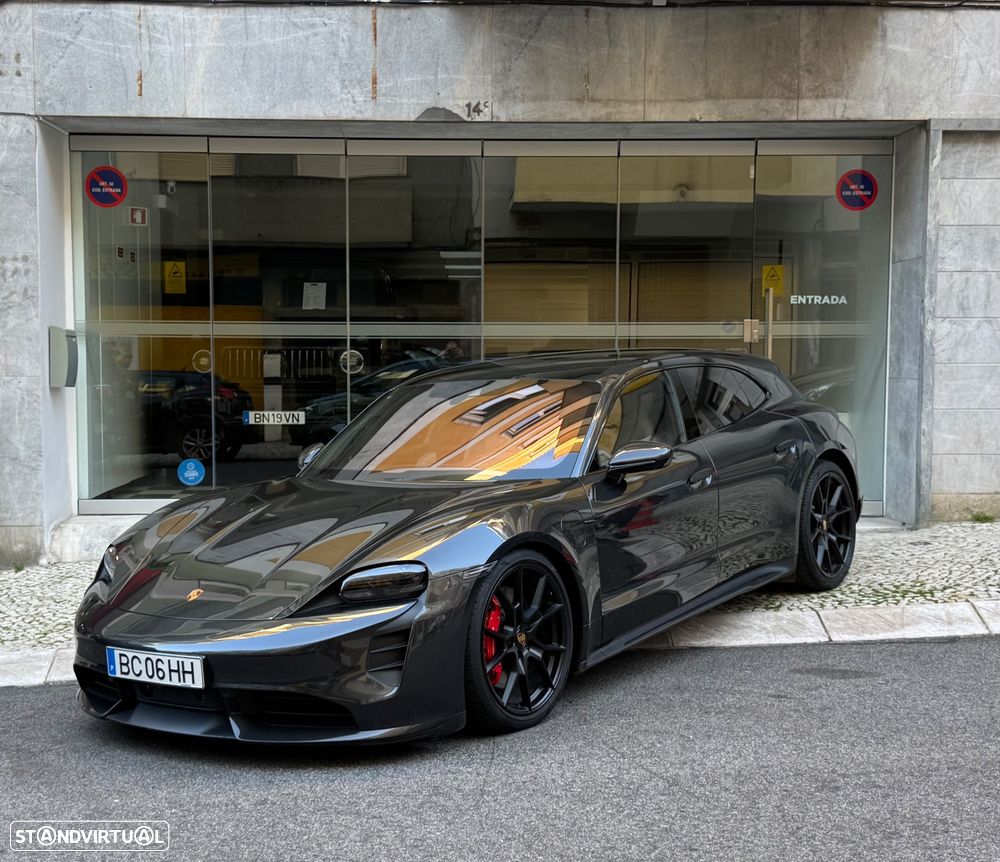 Porsche Taycan Sport Turismo GTS - 1