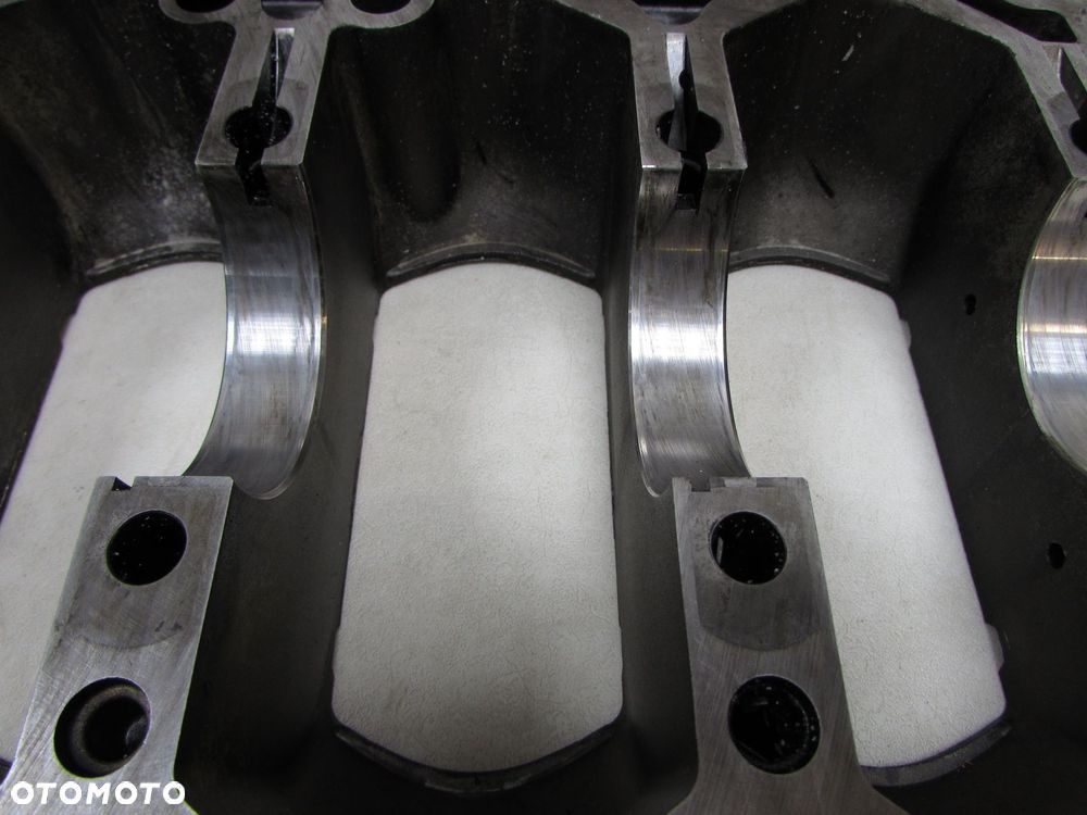 VOLVO S60 S80 V70 XC90 02-14 D5244T4/5 POLBLOK BLOK DOL SILNIKA KARTER 31251203 - 5