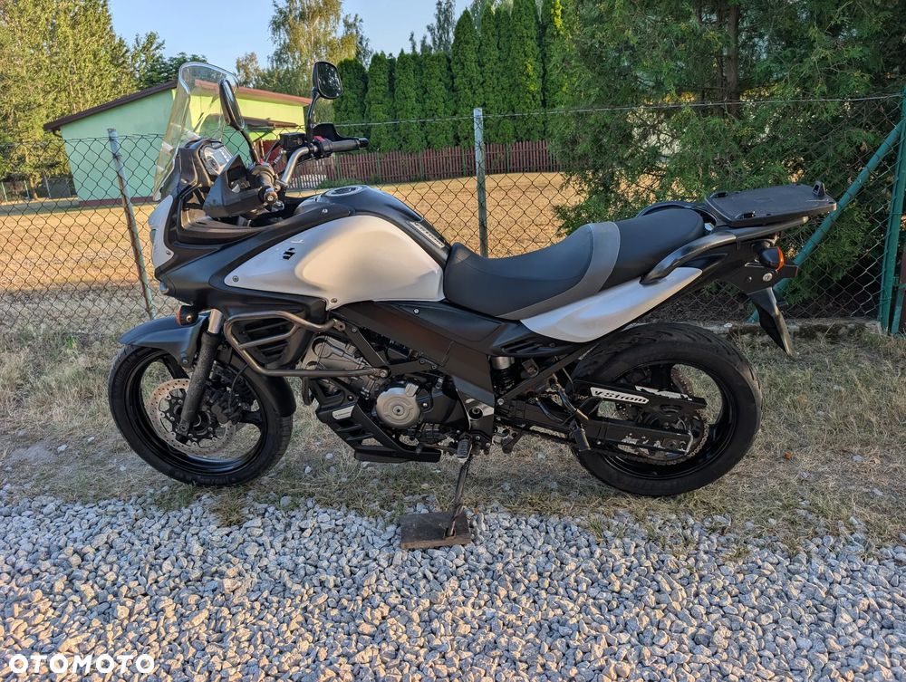 Suzuki V-STROM - 3
