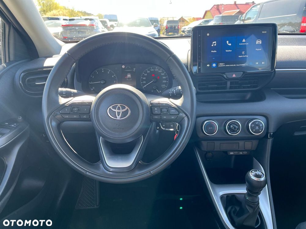 Toyota Yaris 1.5 Comfort - 11