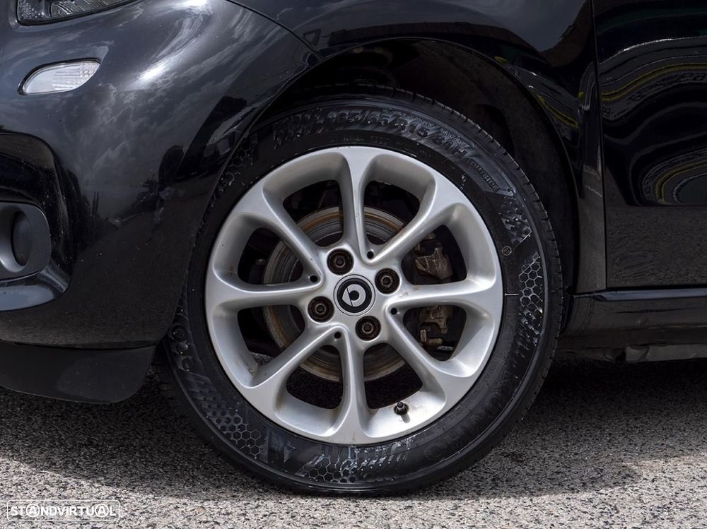 Smart ForFour EQ - 3