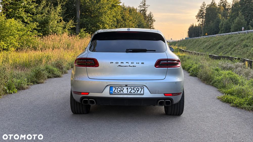 Porsche Macan Turbo PDK - 4
