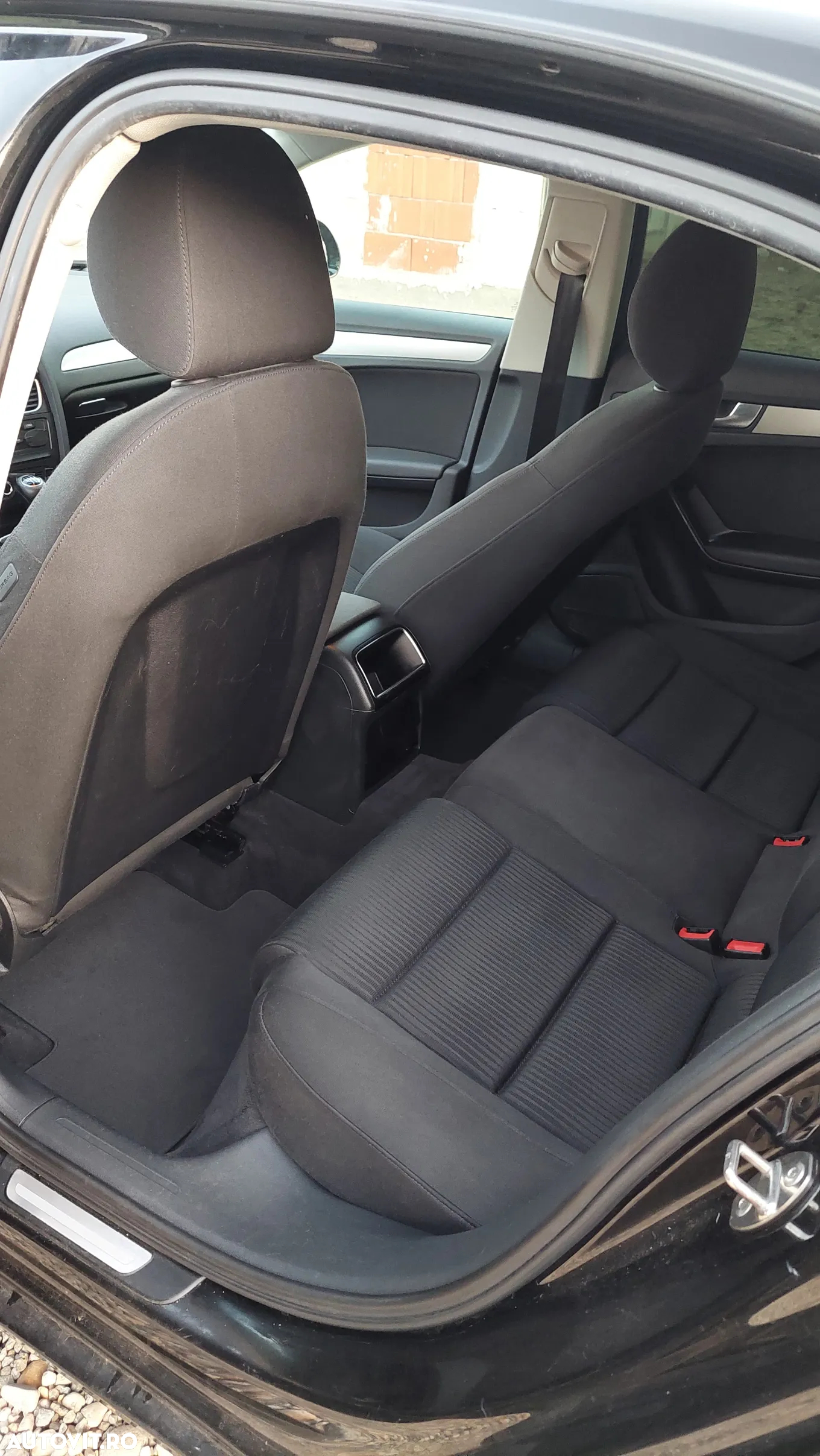 Audi A4 2.0 TDI Avant - 8