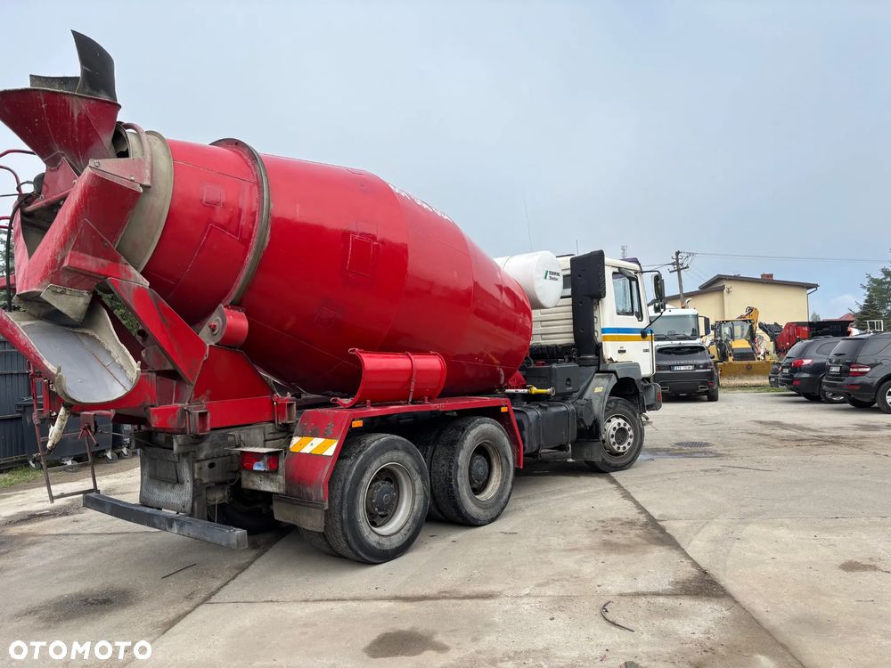 MAN Betonomieszarka MAN 28.314 6x4 Liebherr 8m3 - 4