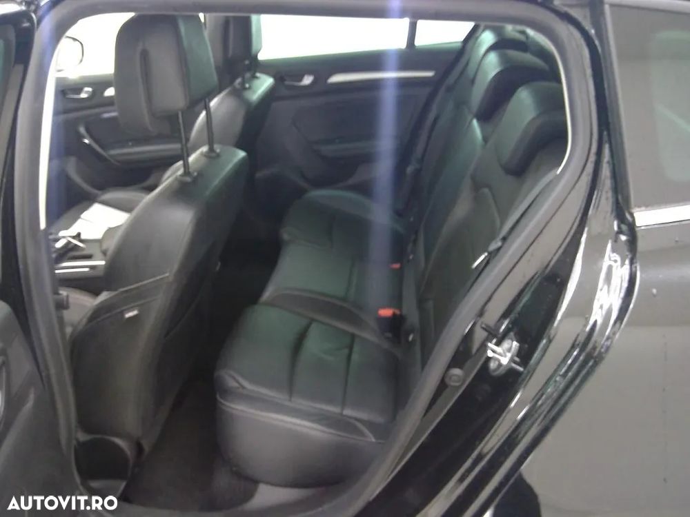 Renault Megane TCe 160 GPF EDC R.S. LINE - 7