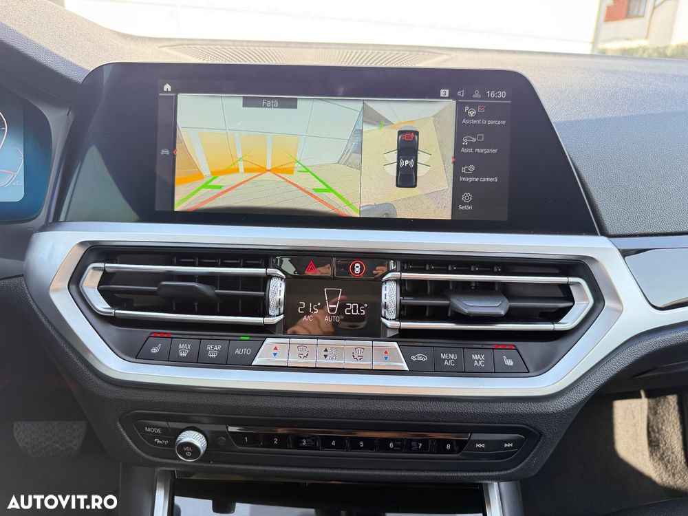 BMW Seria 3 320d Aut. Sport Line - 27