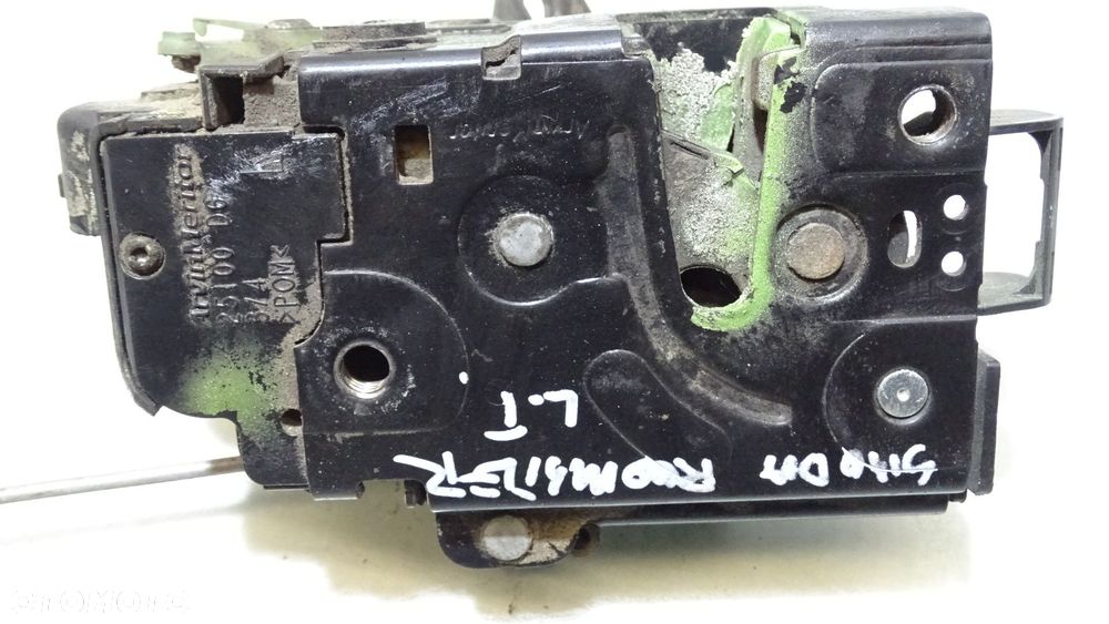 ZAMEK LEWY TYŁ DRZWI SKODA PRAKTIK 1.4 5J7839015 - 4