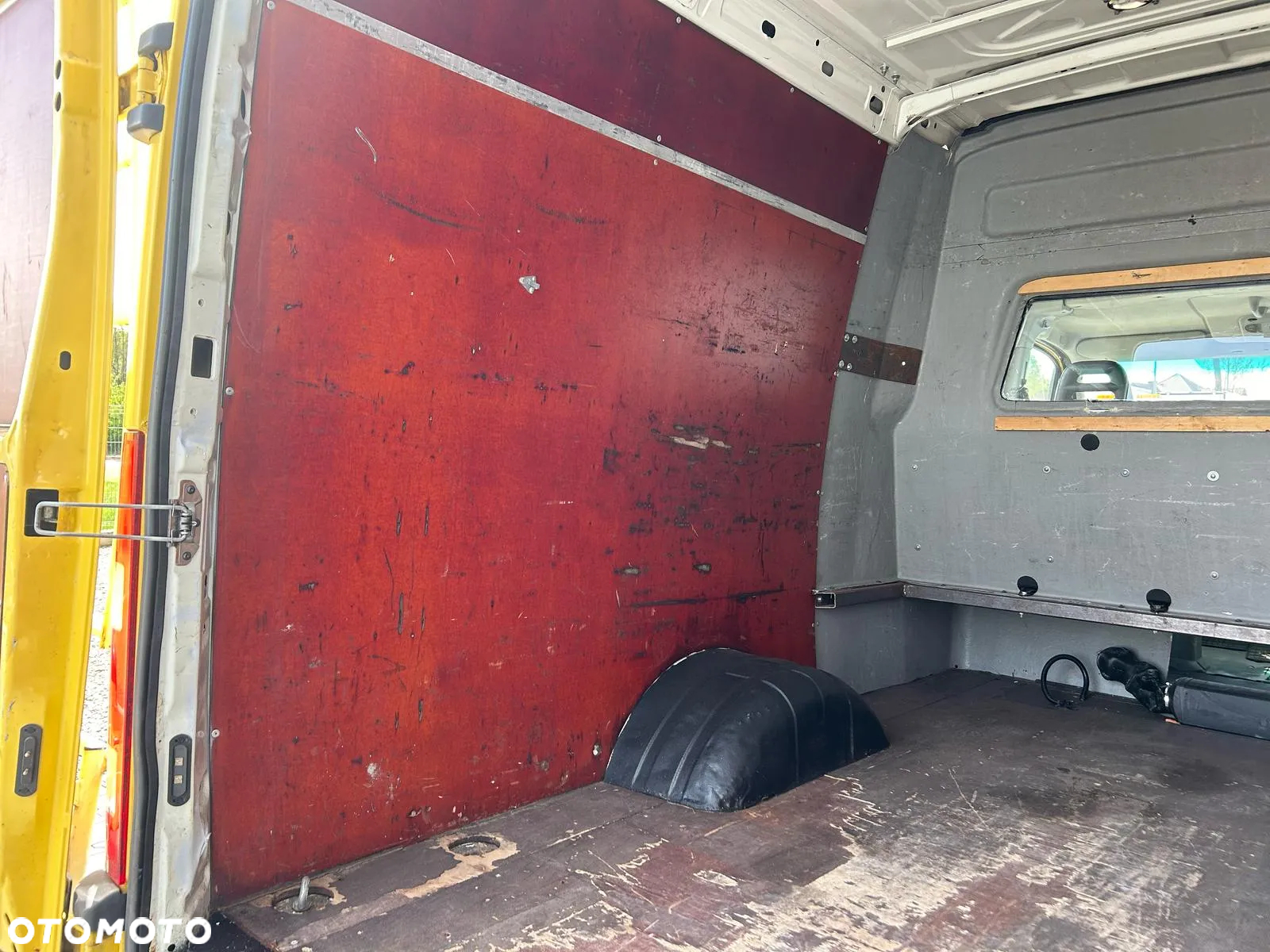 Iveco Daily 35C15 3.0 HPI L3H2 Średniak Brygadówka Doka holenderka 6 osób **KLIMA**Sprowadzony**Na Bliźniakach**Hak 3500kg** - 11