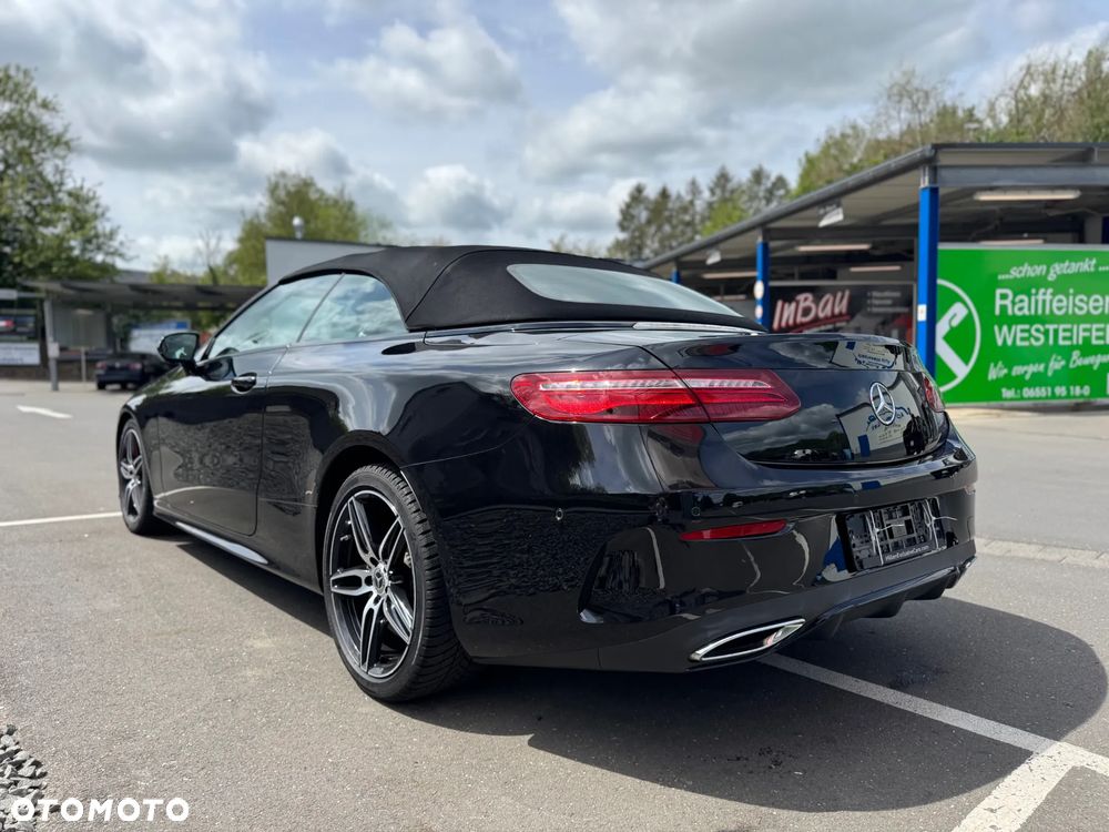 Mercedes-Benz Klasa E 220 d AMG - 22