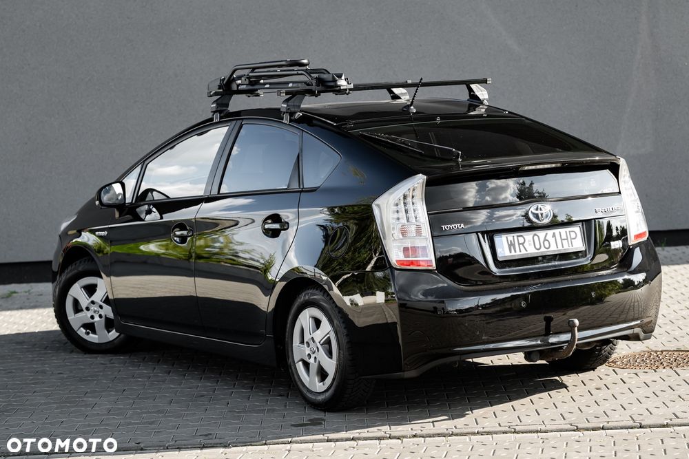 Toyota Prius 1.8 HSD Premium - 14