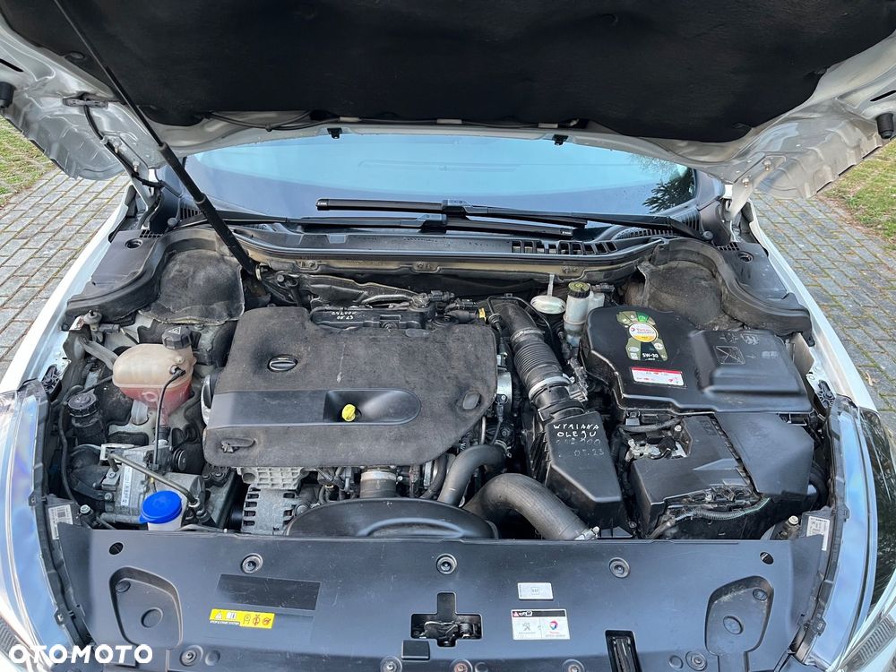 Peugeot 508 ver-bluehdi-150-stop-start-active - 11